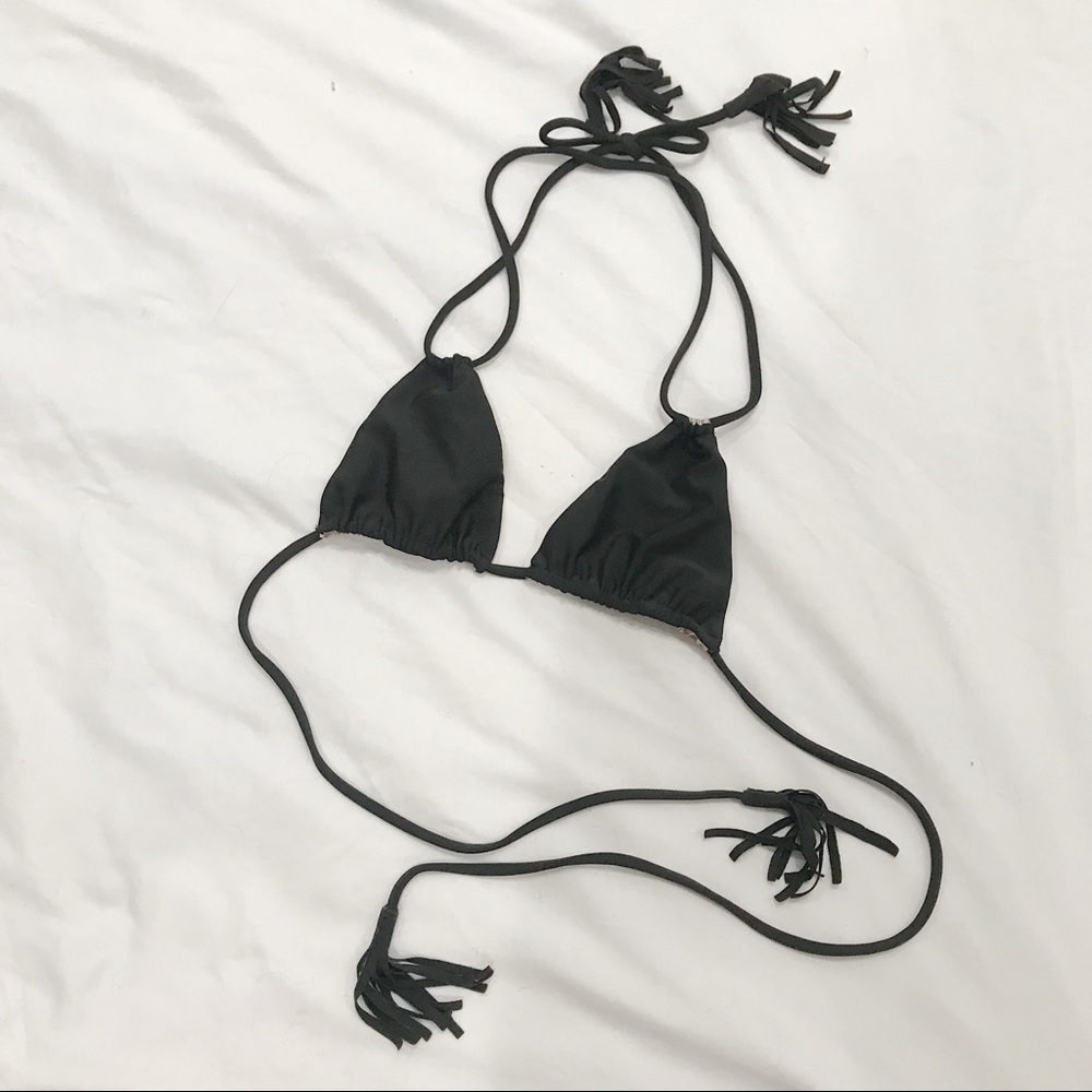 NWOT BEAUTIFUL ACACIA CANONS TRIANGLE BIKINI TOP